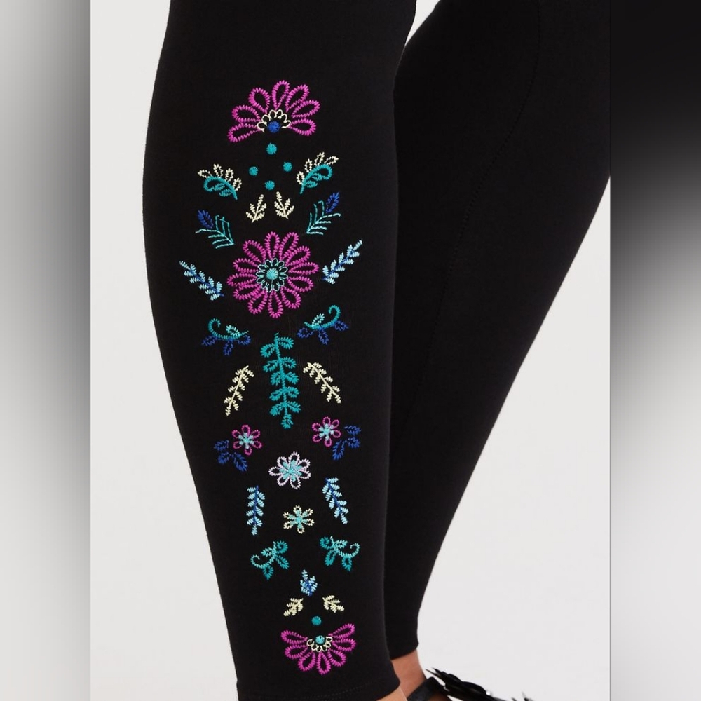 Torrid Floral Boho Stretch Tummy Control Leggings Size 12 Large